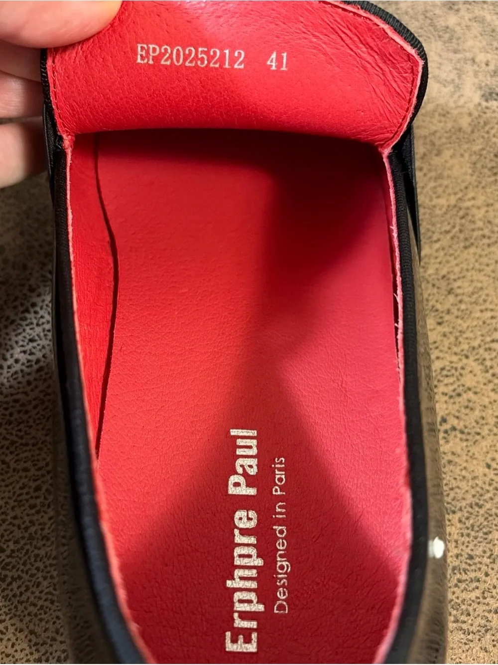Erphpre Paul color black